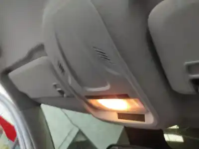 Автозапчасти б/у внутренний свет за opel crossland x d12xht ссылки oem iam 39027176