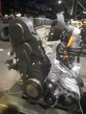 Pezzo di ricambio per auto di seconda mano motore completo per audi a4 avant (8e) avf riferimenti oem iam avf  