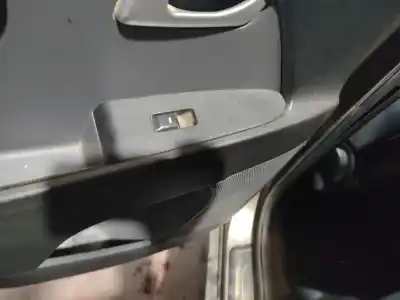 Автозапчасти б/у управление задними левыми стеклами за kia sportage iii (sl) 1.7 crdi ссылки oem iam 