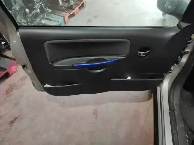Pièce détachée automobile d'occasion GARNITURE DE PORTE AVANT GAUCHE pour CITROEN C2  Références OEM IAM   