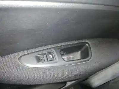 Pezzo di ricambio per auto di seconda mano comando alzacristalli posteriori destro per peugeot 308 9hx riferimenti oem iam 