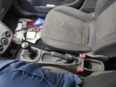 Gebrauchtes Autoersatzteil MITTELKONSOLE ARMATURENBRETT zum OPEL CORSA D  OEM-IAM-Referenzen   