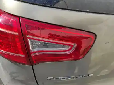 Автозапчасти б/у внутренний левый задний фонарь за kia sportage iii (sl) 1.7 crdi ссылки oem iam 924053w010