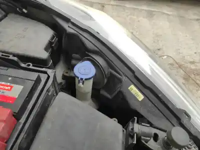 Second-hand car spare part windscreen washer bottle for ford fiesta (cnn) ugjc oem iam references 