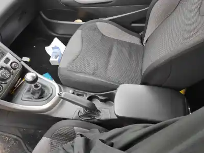 Gebrauchtes Autoersatzteil MITTELKONSOLE ARMATURENBRETT zum PEUGEOT 308  OEM-IAM-Referenzen   