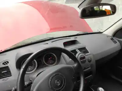 Tweedehands auto-onderdeel DASHBOARD voor RENAULT MEGANE II BERLINA 5P  OEM IAM-referenties   