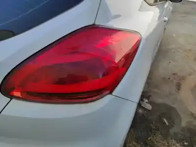 Автозапчастина б/у ПРАВИЙ ЛІХТАР для KIA CEED (JD)  Посилання на OEM IAM 92402A2700  