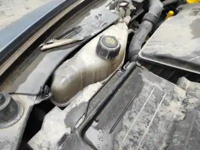 Автозапчасти б/у расширительный депозит за RENAULT CLIO III D4F740 ссылки OEM IAM   