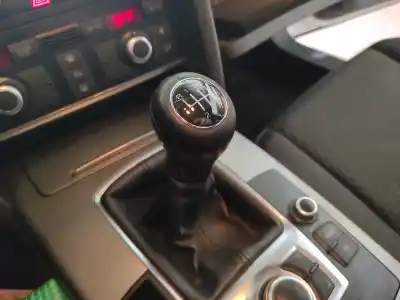 Автозапчасти б/у ручка рычага передачи за audi a6 c6 (4f2) 2.0 tdi ссылки oem iam 