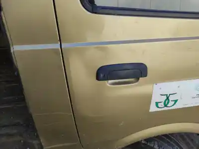 Автозапчастина б/у передні праві двері для kia pregio ii (tb) (2004 =>) d4bh посилання на oem iam   