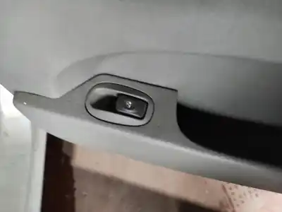Автозапчасти б/у управление задними правыми стеклами за RENAULT SCENIC (JA..) F9Q734 ссылки OEM IAM   