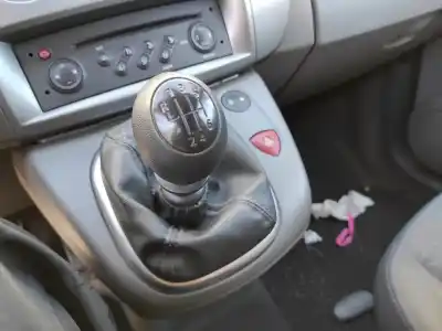 Автозапчасти б/у ручка рычага передачи за renault scénic ii (jm0/1_) 1.6 16v (jm1r) ссылки oem iam 