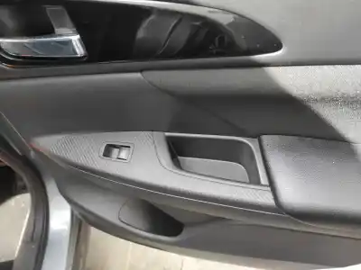 Second-hand car spare part rear right power window switch for mitsubishi eclipse cross (gk0w) 4b40 oem iam references 8608a415