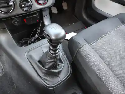 Second-hand car spare part GEAR LEVER KNOB for CITROEN C3  OEM IAM references   