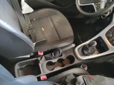 Tweedehands auto-onderdeel MIDDENCONSOLE voor OPEL ASTRA J BERLINA 5P  OEM IAM-referenties   