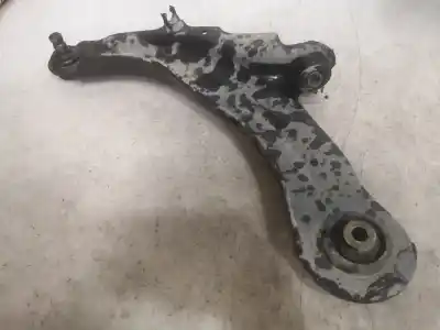Pièce détachée automobile d'occasion bras de suspension superieur avant gauche pour renault megane ii sedán (lm0/1_) 1.5 dci (lm1e) références oem iam 