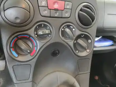 Pezzo di ricambio per auto di seconda mano CONTROLLO RISCALDAMENTO / ARIA CONDIZIONATA per FIAT II PANDA (169)  Riferimenti OEM IAM   