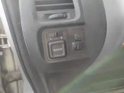 Автозапчастина б/у УПРАВЛІННЯ ДЗЕРКАЛАМИ для HONDA JAZZ (GD1/5)  Посилання на OEM IAM   