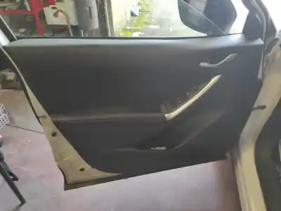 Автозапчасти б/у обивка левой передней двери за mazda cx-5 (ke, gh) 2.2 d (ke2fw) ссылки oem iam 