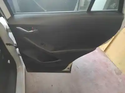Автозапчасти б/у обивка задней правой двери за mazda cx-5 (ke, gh) 2.2 d (ke2fw) ссылки oem iam 