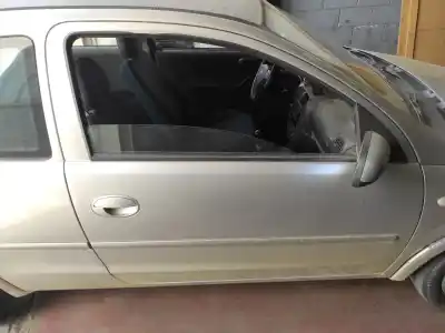 Автозапчастина б/у передні праві двері для opel corsa c g-z12xe посилання на oem iam 