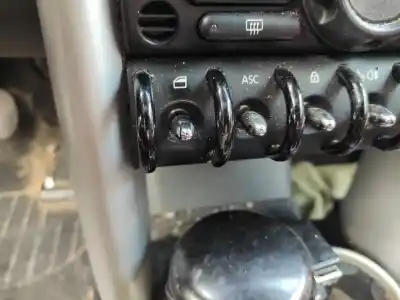 Second-hand car spare part left front power window switch for mini mini (r50,r53) g-w10b16a oem iam references 