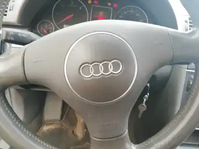 Автозапчастина б/у ПЕРЕДНЯ ЛІВА ПОДУШКА БЕЗОПАСНОСТИ для AUDI A4 AVANT (8E)  Посилання на OEM IAM 8E0880201CR  
