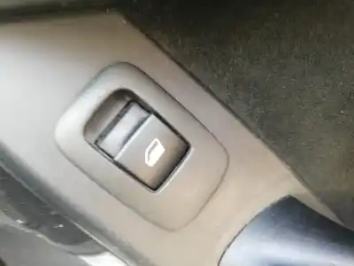 Peça sobressalente para automóvel em segunda mão botão / interruptor elevador vidro traseiro direito por citroen c4 picasso i monospace (ud_) 2.0 hdi 138 referências oem iam 