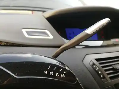 Peça sobressalente para automóvel em segunda mão alavanca de velocidades por citroen c4 picasso i monospace (ud_) 2.0 hdi 138 referências oem iam 98002210vv
