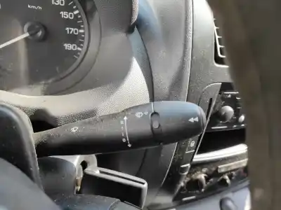 Pezzo di ricambio per auto di seconda mano comando multifunzione per citroen jumpy ahz riferimenti oem iam 98062099xt  
