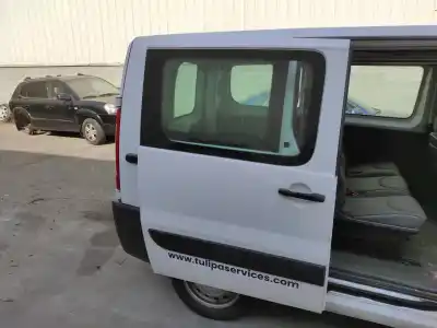 Автозапчасти б/у ПРАВАЯ СДВИЖНАЯ БОКОВАЯ ДВЕРЬ за CITROEN JUMPY  ссылки OEM IAM   