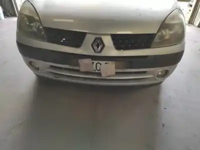 Автозапчасти б/у передний бампер за RENAULT CLIO II FASE II (B/CB0) D7F720 ссылки OEM IAM   