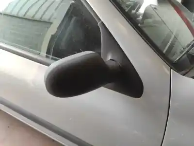 Автозапчасти б/у задний вид справа за renault clio ii fase ii (b/cb0) d7f720 ссылки oem iam 7700435864  