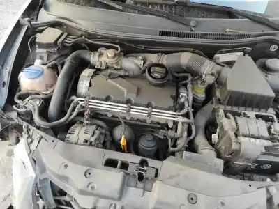 Автозапчасти б/у ПОЛНЫЙ ДВИГАТЕЛЬ за SEAT IBIZA III (6L1)  ссылки OEM IAM AXR  