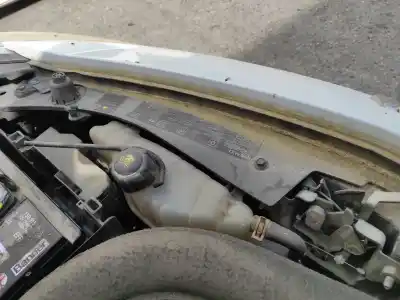 Автозапчасти б/у расширительный депозит за RENAULT CLIO III K9K768 ссылки OEM IAM   