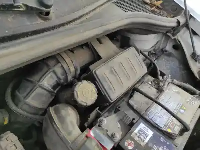 Автозапчасти б/у воздушный фильтр за RENAULT CLIO III K9K768 ссылки OEM IAM   