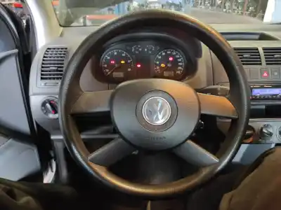 Second-hand car spare part STEERING WHEEL for VOLKSWAGEN POLO (9N1)  OEM IAM references   
