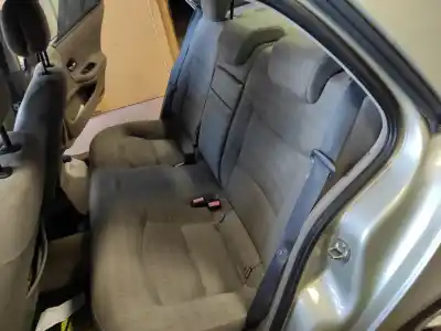 Recambio de automóvil de segunda mano de asientos traseros para renault laguna ii (bg0) f9q758 referencias oem iam 