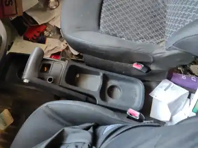 Peça sobressalente para automóvel em segunda mão consola central por renault kangoo ii (f/kw0) k9k802 referências oem iam 
