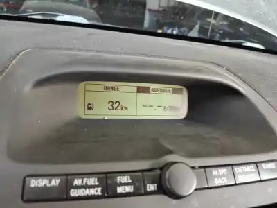 İkinci el araba yedek parçası ÇOK FONKSIYONLU EKRAN için TOYOTA AVENSIS BERLINA (T25)  OEM IAM referansları 8611005020  