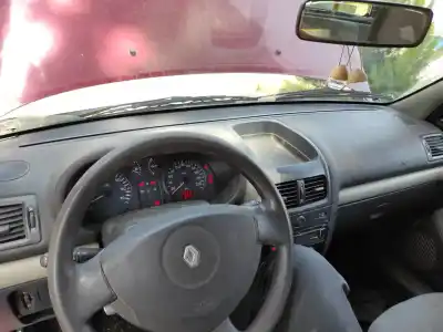 Pièce détachée automobile d'occasion TABLEAU DE BORD pour RENAULT CLIO II FASE II (B/CB0)  Références OEM IAM   