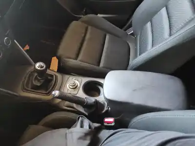 Автозапчасти б/у центральная консоль за mazda cx-5 (ke, gh) 2.2 d (ke2fw) ссылки oem iam kd4564420a02