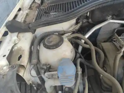 Peça sobressalente para automóvel em segunda mão depósito de expansão por skoda yeti (5l) (2009) cyvb referências oem iam 