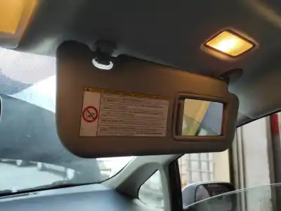 Piesă de schimb auto la mâna a doua PARASOARE DREAPTA pentru TOYOTA AURIS (_E15_) 1.33 DUAL-VVTI (NRE150_) Referințe OEM IAM   
