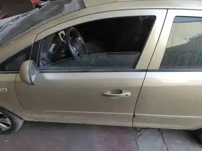 Автозапчасти б/у ЛЕВАЯ ПЕРЕДНЯЯ ДВЕРЬ за OPEL CORSA D  ссылки OEM IAM   