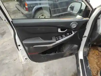 Tweedehands auto-onderdeel bekleding linker voordeur voor ssangyong korando d22dtf oem iam-referenties 