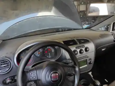 İkinci el araba yedek parçası GÖSTERGE PANELI için SEAT LEON (1P1)  OEM IAM referansları 1P1857003C  