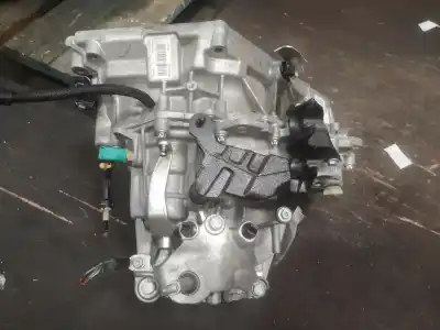Pièce détachée automobile d'occasion BOÎTE DE VITESSES pour RENAULT CLIO V  Références OEM IAM JT4004  