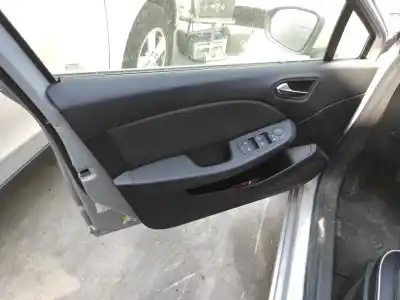 Автозапчастина б/у ОББІРКА ПЕРЕДНІХ ДВЕРЕЙ ЛІВА для RENAULT CLIO V  Посилання на OEM IAM   
