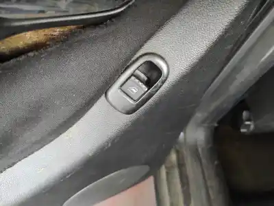 Автозапчастина б/у управління склонами заднє ліво для SEAT LEON (1M1) 1.6 16 V Посилання на OEM IAM   